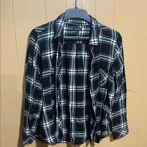 Women’s Flannel-Black and White